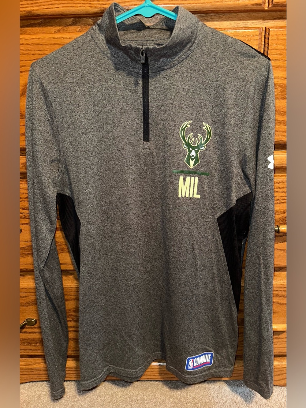 Under Armour Milwaukee Bucks Gray 1/4 Zip Pullover with Deer Logo